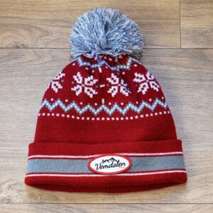 Vemdalen hat with pompom